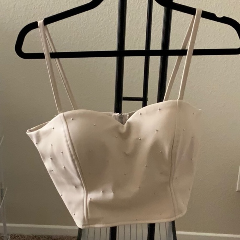 Nude Crop top